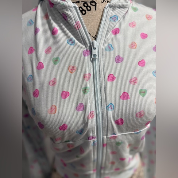 SKIMS Soft Lounge Zip Up Hoodie Cloud Candy Heart Print Size M NWT - Picture 4 of 14
